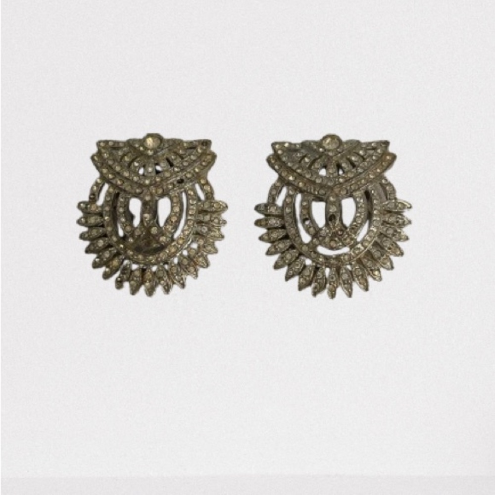 Elegant vintage rhinestone shoe clips